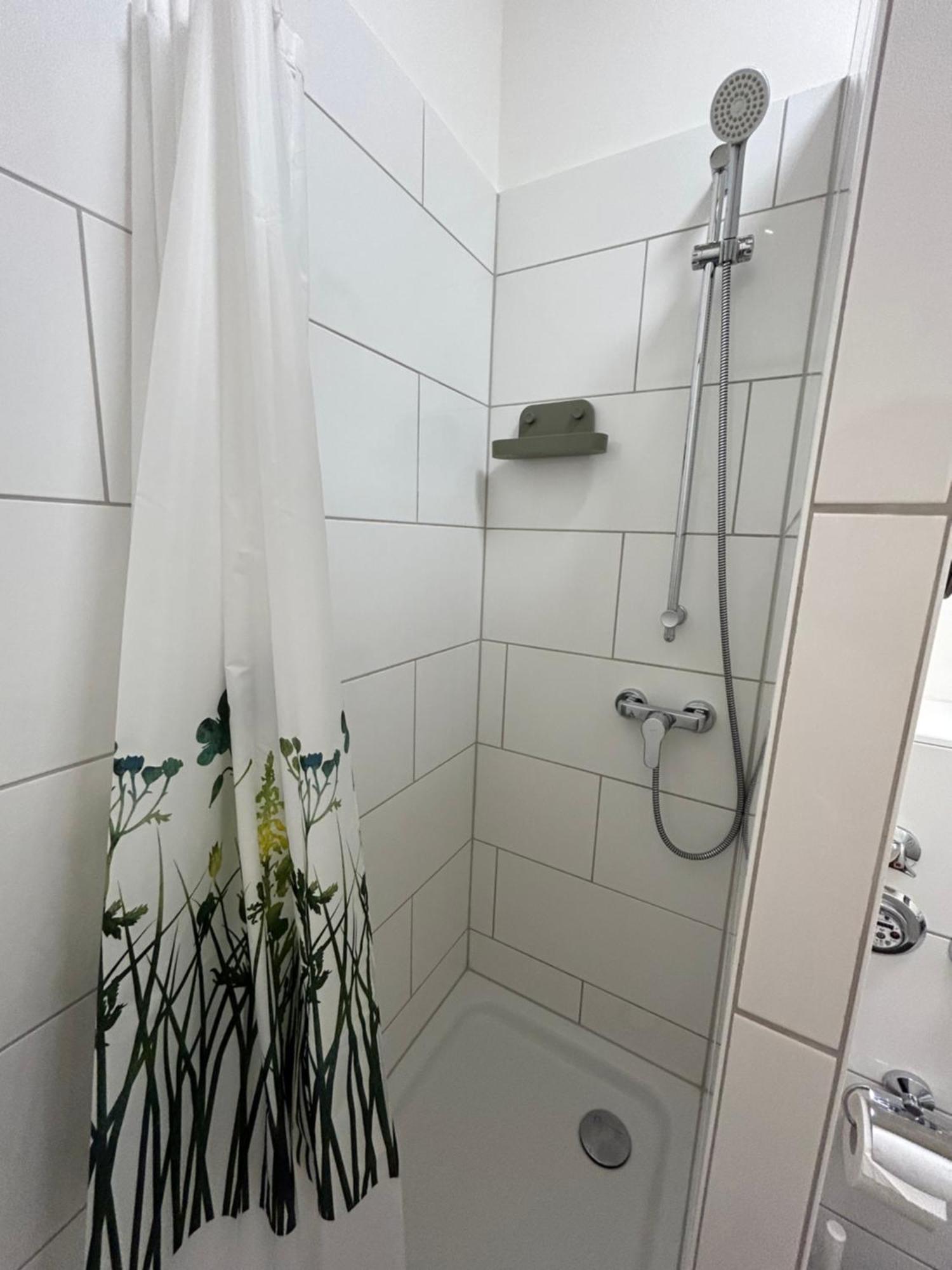 35 Qm Grosses Apartment Mit Eigenem Badezimmer In Den Elbvororten Hamburk Exteriér fotografie
